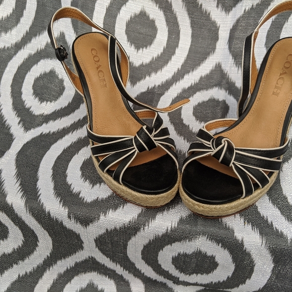 Coach Wedges - Picture 4 of 6